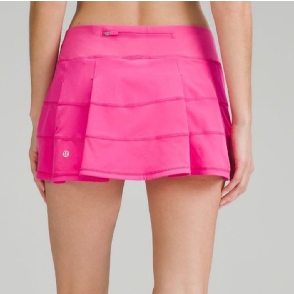 Lululemon Pace Rival Run Skirt | Sonic Pink | Size 8 (Sold Out Color!) - Picture 3 of 8